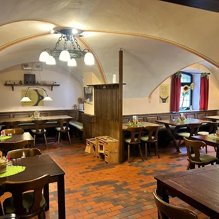 Hotel Brauereigasthof Zur Muenz Seit 1586 3*