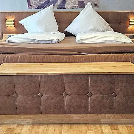 Brauereigasthof Zur Muenz Seit 1586 Ξενοδοχείο Γκούνζμπουργκ